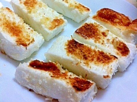 はんぺんの粉チーズ焼き